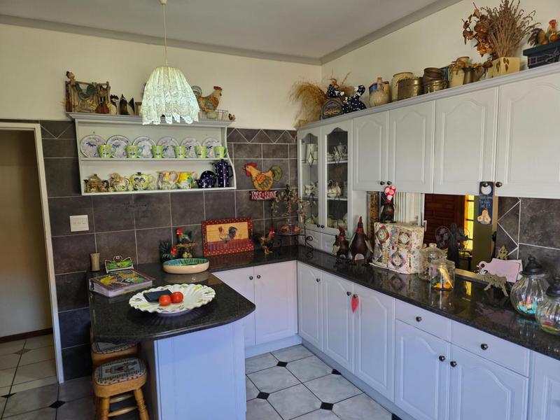 4 Bedroom Property for Sale in Gansbaai Central Western Cape
